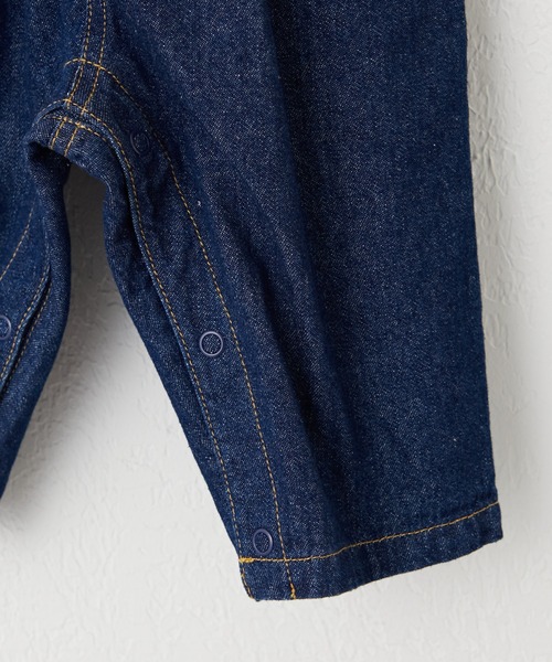 CIAOPANIC TYPY（チャオパニックティピー）の「【BABY】デニムロンパース（ロンパース・キッズ・サックスブルー/ネイビー・80）」の7枚目の写真