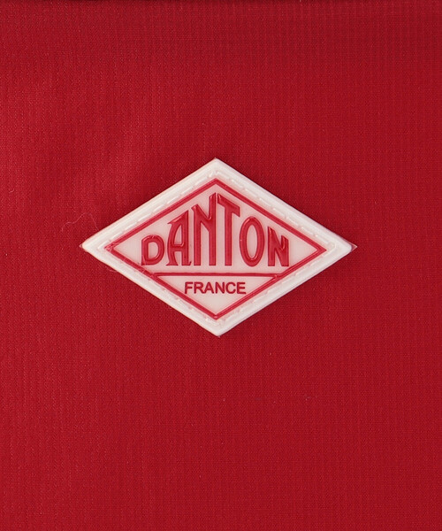 DANTON(ダントン)の「MICRO RIP NYLON SHOULDER POUCH〈CHARTRES〉(ショルダーバッグ・レディース・ブラック/グレー/レッド/ネイビー/オリーブ/グレイッシュベージュ・-)」の12枚目の写真
