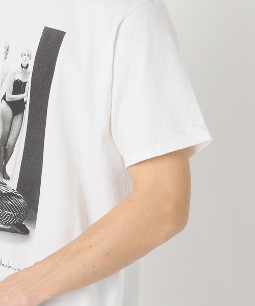 Couture d'adam(クチュールドアダム)の「【COUTURE D`ADAM × Sam Haskins】Cover Tee(Tシャツ/カットソー・メンズ・ホワイト・LARGE/X-LARGE)」の7枚目の写真
