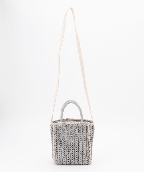 ANY SIS（エニィスィス）の「バイカラーミニカゴショルダー バッグ（ショルダーバッグ・レディース・ベージュ系/ライトグレー系・2）」の6枚目の写真