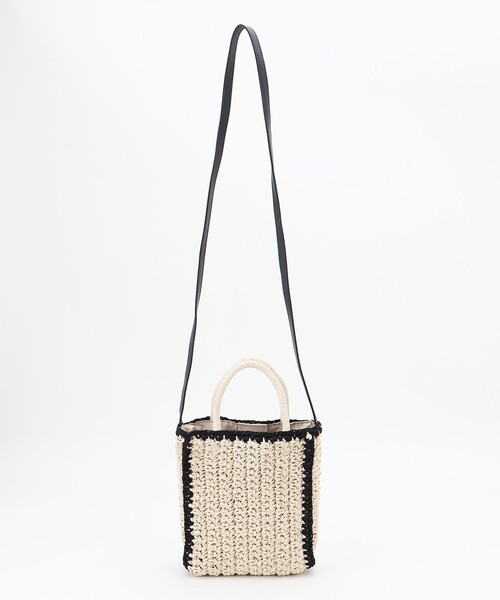 ANY SIS（エニィスィス）の「バイカラーミニカゴショルダー バッグ（ショルダーバッグ・レディース・ベージュ系/ライトグレー系・2）」の7枚目の写真