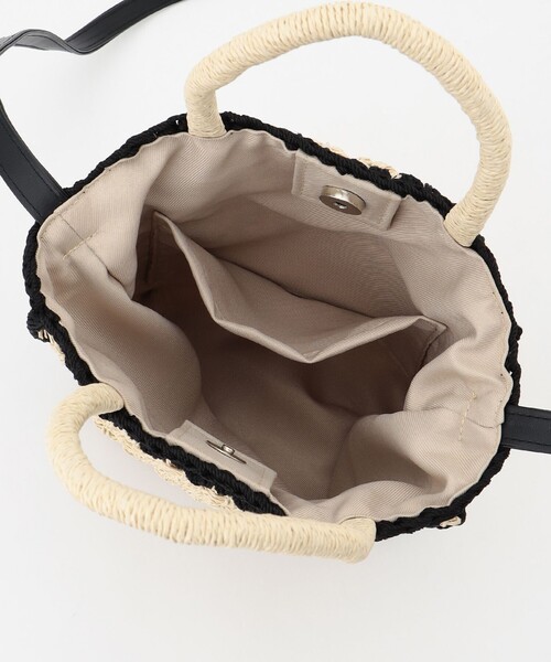 ANY SIS（エニィスィス）の「バイカラーミニカゴショルダー バッグ（ショルダーバッグ・レディース・ベージュ系/ライトグレー系・2）」の11枚目の写真
