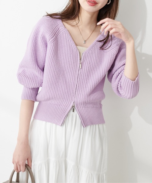 natural couture（ナチュラルクチュール）の「WZIPアイレットカーデ（カーディガン/ボレロ・レディース・ブルー/グレー/オフホワイト/ブラック/パープル・FREE）」の5枚目の写真