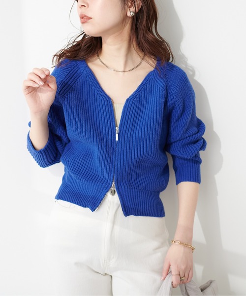 natural couture（ナチュラルクチュール）の「WZIPアイレットカーデ（カーディガン/ボレロ・レディース・ブルー/グレー/オフホワイト/ブラック/パープル・FREE）」の20枚目の写真