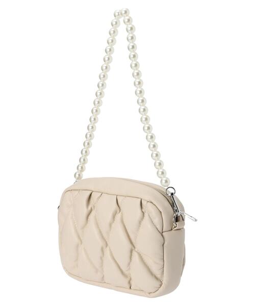 Green　Parks（グリーンパークス）の「・KOSSORECO　パールハンドルキルトショルダー（ショルダーバッグ・レディース・ブラック/アイボリー/シルバー・FREE）」の12枚目の写真