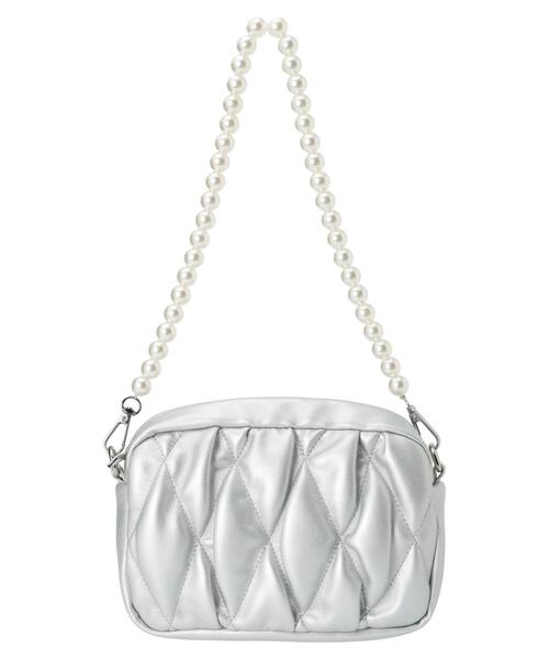 Green　Parks（グリーンパークス）の「・KOSSORECO　パールハンドルキルトショルダー（ショルダーバッグ・レディース・ブラック/アイボリー/シルバー・FREE）」の19枚目の写真