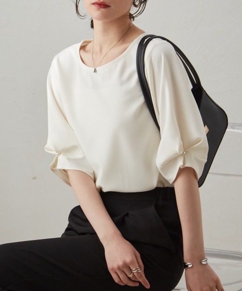 RANAN（ラナン）の「[接触冷感/防シワ]パフ袖タックデザインブラウス（シャツ/ブラウス・レディース・ブルー/ブラック/ライトグレー/ベージュ/オフホワイト/ネイビー・L/M/LL）」の7枚目の写真