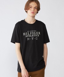 ヒルフィガースタックロゴTシャツ