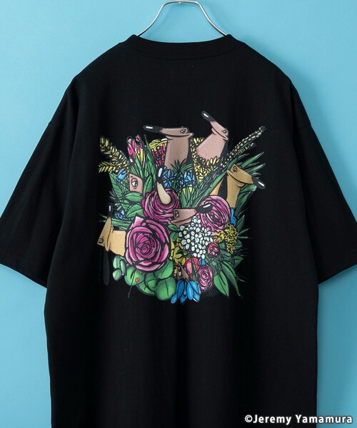 coen(コーエン)の「Jeremy Yamamura×コーエン グラフィックプリントTシャツ(Tシャツ/カットソー・メンズ・その他2/ブラック/その他4/その他1/ホワイト/その他3・L/M/S/XL)」の2枚目の写真
