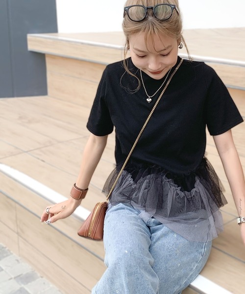 セール】甘さの中にカジュアル要素も取り入れた1枚。チュールフリル