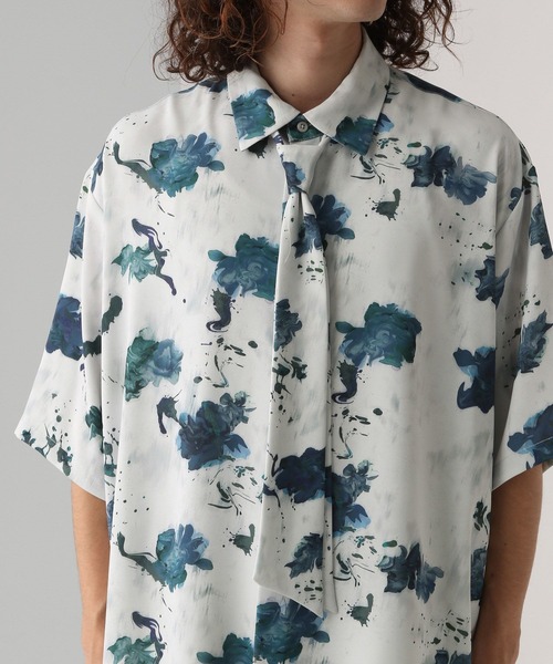 HARE（ハレ）の「DISTORTフラワーボウタイシャツ(HARE)（シャツ/ブラウス・メンズ・ホワイト/ブラック/グレー/レッド/ブラック系その他・SMALL/MEDIUM）」の13枚目の写真