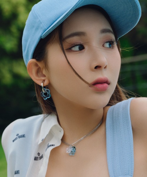 LILY BROWN（リリーブラウン）の「【LILY BROWN×MARY QUANT】デイジークリアイヤリング（イヤリング・レディース・クリア/ライトブルー/グリーン・FREE）」の2枚目の写真