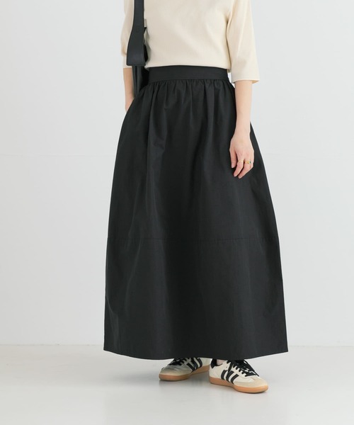 URBAN RESEARCH(アーバンリサーチ)の「コクーンマキシスカート(スカート・レディース・ブラック/オフホワイト・FREE)」の3枚目の写真