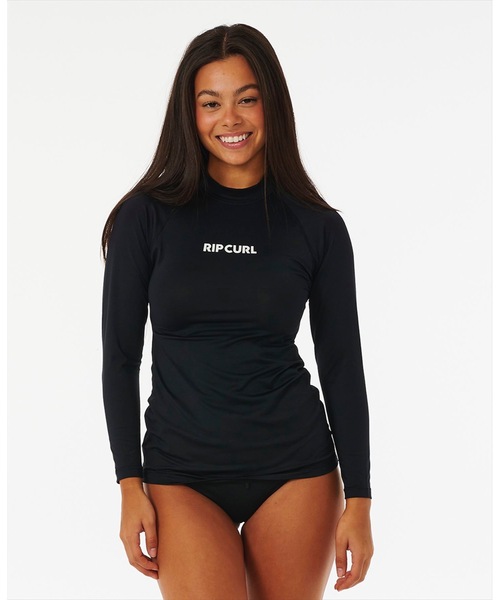 rip curl（リップカール）の「【RIPCURL（リップカール）】L CLASSIC SURF LS UPF RASHGUARD/水陸両用UPF 50+(日焼け防止)ワンポイントロゴ長袖ラッシュガード(水着)（ラッシュガード・レディース・ブラック・X-SMALL/SMALL）」の9枚目の写真