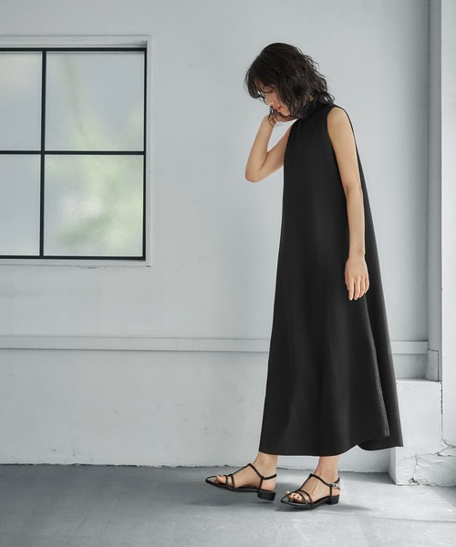 STYLE DELI(スタイルデリ)の「スポンディッシュハイネックノースリワンピース(ワンピース・レディース・レッド系その他/ホワイト系その他/ブルー系その他/ブラック・MEDIUM/SMALL)」の19枚目の写真