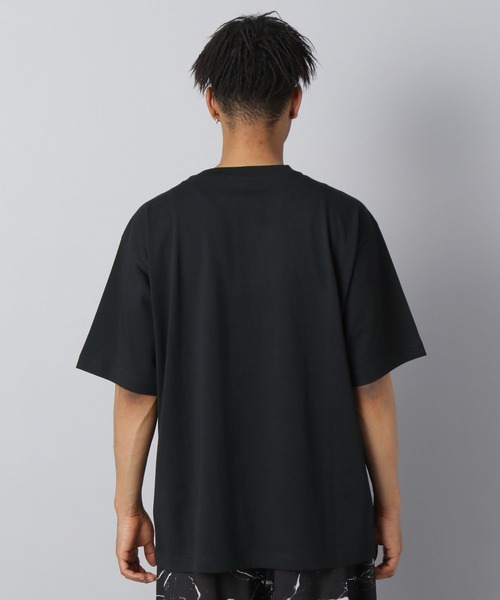 NUMERALS(ヌメラルズ)の「【NUMERALS】コンフォートロゴTシャツ(Tシャツ/カットソー・メンズ・ホワイト/グレー/ブラック・MEDIUM/LARGE)」の12枚目の写真