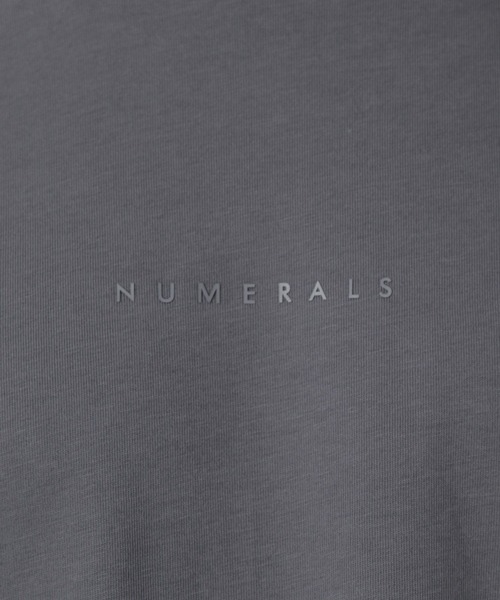 NUMERALS(ヌメラルズ)の「【NUMERALS】コンフォートロゴTシャツ(Tシャツ/カットソー・メンズ・ホワイト/グレー/ブラック・MEDIUM/LARGE)」の19枚目の写真