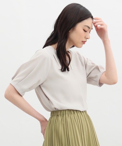 Honeys（ハニーズ）の「パール付きブラウス（シャツ/ブラウス・レディース・ネイビー/イエロー/グレイッシュベージュ/ブルー/ホワイト・S/M/L/LL/3L）」の13枚目の写真