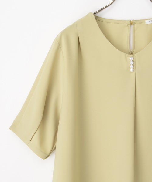 Honeys（ハニーズ）の「パール付きブラウス（シャツ/ブラウス・レディース・ネイビー/イエロー/グレイッシュベージュ/ブルー/ホワイト・S/M/L/LL/3L）」の21枚目の写真