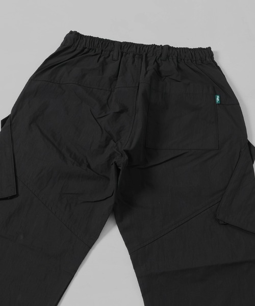 Bukta(バクタ)の「コットンナイロンイージーカーゴ(カーゴパンツ・メンズ・ベージュ/ネイビー/ブラック/カーキ・MEDIUM/LARGE/X-LARGE)」の13枚目の写真