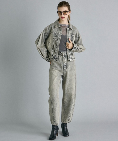 INED CLARO（イネドクラロ）の「バックタックデニムジャケット【セットアップ対応】（デニムジャケット・レディース・ブルー/グレー・フリー）」の6枚目の写真