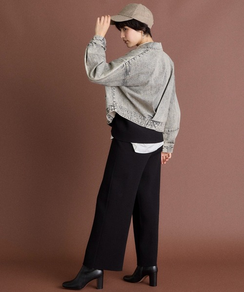 INED CLARO（イネドクラロ）の「バックタックデニムジャケット【セットアップ対応】（デニムジャケット・レディース・ブルー/グレー・フリー）」の9枚目の写真