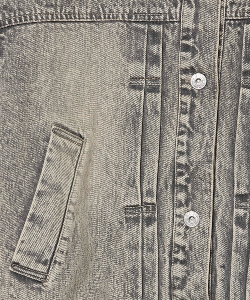 INED CLARO（イネドクラロ）の「バックタックデニムジャケット【セットアップ対応】（デニムジャケット・レディース・ブルー/グレー・フリー）」の13枚目の写真