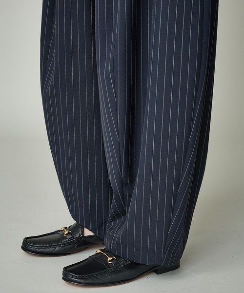 Curensology(カレンソロジー)の「Curensology(カレンソロジー)/ツイルストライプドロストパンツ(その他パンツ・レディース・ブラック/ネイビー・FREE)」の22枚目の写真