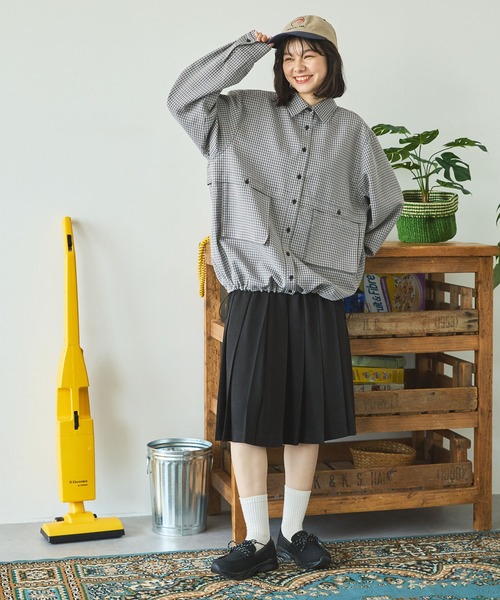 MONO-MART LADY'S（モノマートレディース）の「ビッグシルエット ダブルポケット ドローコード チェックシャツ（シャツ/ブラウス・レディース・ベージュ/ネイビー/グレー・FREE）」の20枚目の写真