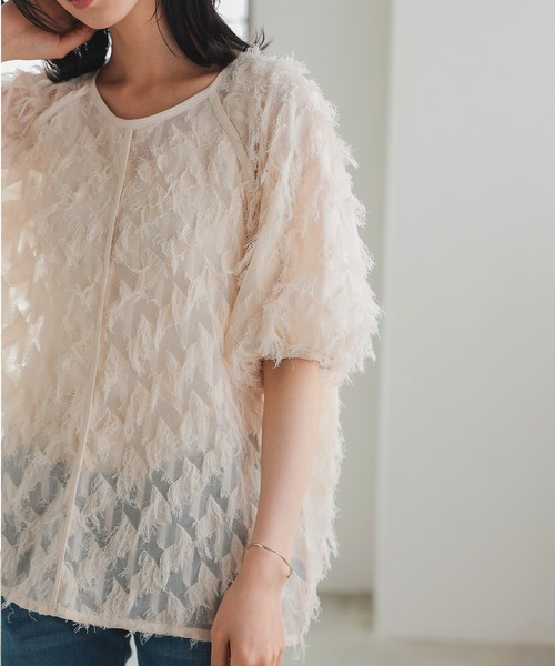 itto...(イット)の「華やかな立体感フリンジジャガードシアートップス(シャツ/ブラウス・レディース・ブラック/アイボリー・M)」の18枚目の写真