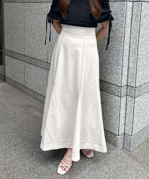 archives（アルシーヴ）の「Ｈ／Ｗ配色ステッチフレアマーメイドスカート（スカート・レディース・ブラック/アイボリー/グレー・MEDIUM）」の12枚目の写真