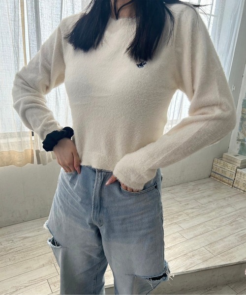 BEVERLY HILLS POLO CLUB(ビバリーヒルズポロクラブ)の「【BEVERLY HILLS POLO CLUB/ビバリーヒルズポロクラブ】クロップド丈シャギーニット(ニット/セーター・レディース・アイボリー/ブラック/レッド・M)」の14枚目の写真