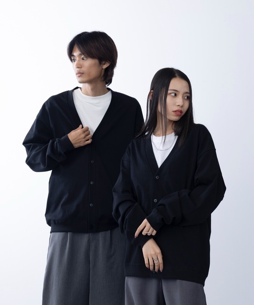 United Athle(ユナイテッドアスレ)の「【United Athle】cotton jersey loose fit cardigan / コットン ジャージー ルーズフィット カーディガン 4488(カーディガン/ボレロ・メンズ・ブラック/スモーキーグリーン系/アッシュ/ネイビー・XL/L/M)」の2枚目の写真