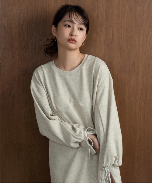 Amiur(エミレ)の「balloon sleeve ribbon sweat ops / バルーンスリーブリボンスウェットワンピース(ワンピース・レディース・チャコール/オートミール・FREE)」の15枚目の写真
