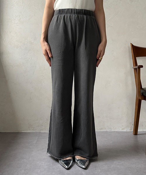 DouDou(ドゥドゥ)の「ピグメント加工裏毛パンツ(スウェットパンツ・レディース・チャコールグレー/ブラウン・FREE/TM)」の12枚目の写真