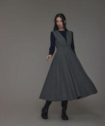 Vネックフレアジャンスカ