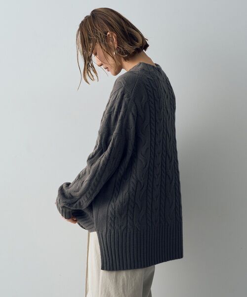 YECCA VECCA(イェッカヴェッカ)の「ケーブルニット(ニット/セーター・レディース・ベージュ/ライトブルー/チャコールグレー・FREE)」の15枚目の写真