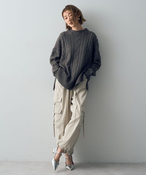 YECCA VECCA(イェッカヴェッカ)の「ケーブルニット(ニット/セーター・レディース・ベージュ/ライトブルー/チャコールグレー・FREE)」の12枚目の写真