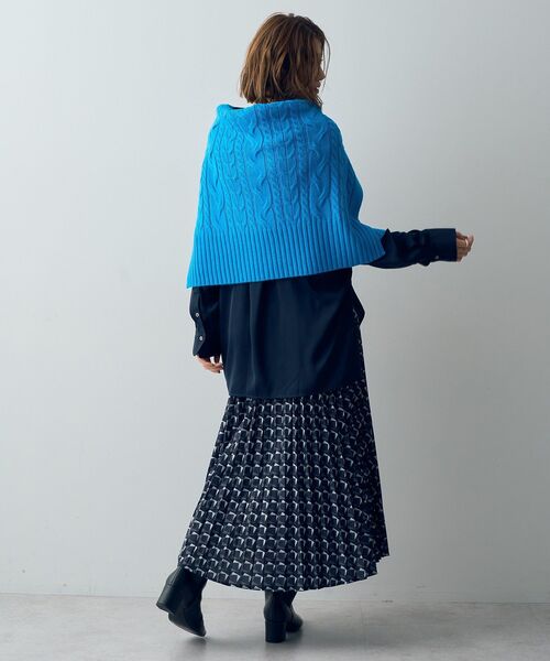 YECCA VECCA(イェッカヴェッカ)の「ケーブルニット(ニット/セーター・レディース・ベージュ/ライトブルー/チャコールグレー・FREE)」の5枚目の写真