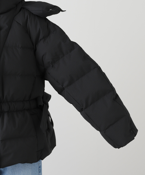 GANNI（ガニー）の「【GANNI / ガニー】 Tech Seersucker Oversized Puffer J F9690/F9496（ダウンジャケット/コート・レディース・ブラック/ホワイト・MEDIUM）」の21枚目の写真