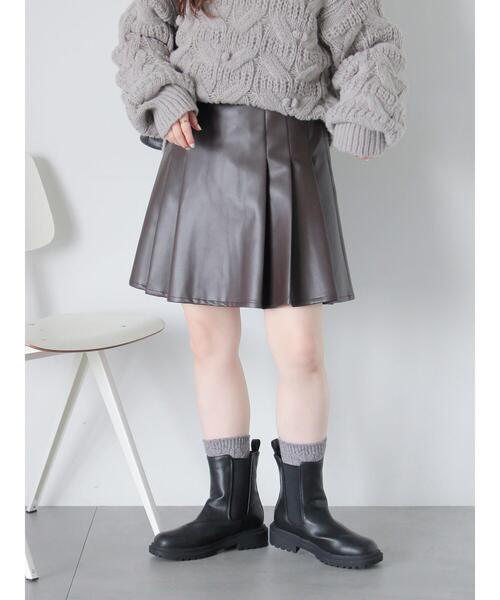 ehka sopo（エヘカソポ）の「サイドゴアブーツ（ブーツ・レディース・ブラック/キナリ・L/M）」の5枚目の写真