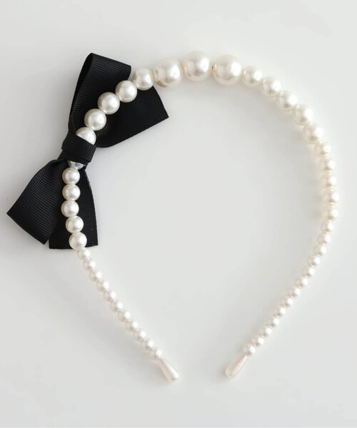 apres les cours（アプレレクール）の「パールリボンカチューシャ（カチューシャ・キッズ・アイボリー・FREE）」の5枚目の写真