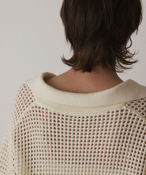 Akris ホワイト メッシュVネックトップス Akris ホワイト メッシュVネックトップス