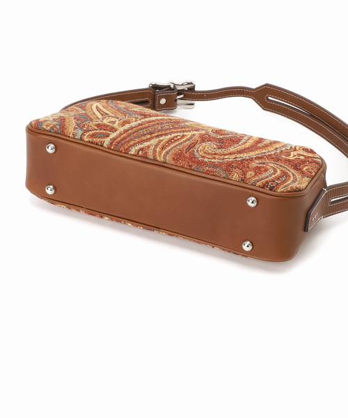 A VACATION(アヴァケーション)の「【A VACATION/ア ヴァケーション】CARRIE ORANGE PAISLEY:ショルダーバッグ(ショルダーバッグ・レディース・オレンジ・FREE)」の2枚目の写真