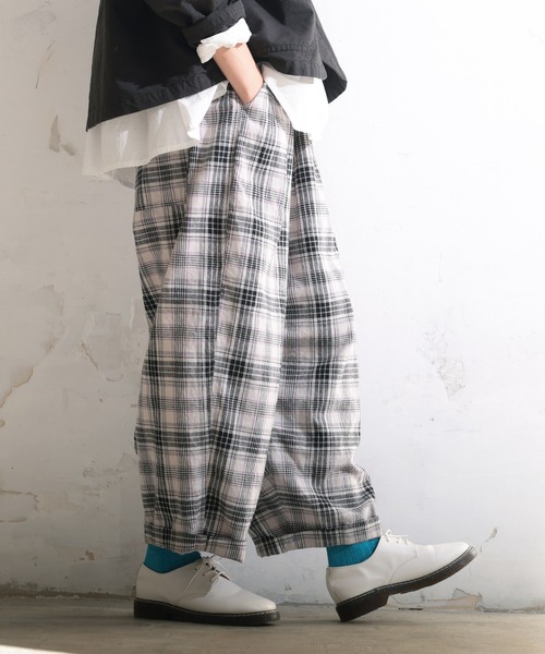 soulberry（ソウルベリー）の「パンナコッタのチェックなパンツ（その他パンツ・レディース・ライトグレー系・LL/3L/4L/5L/M/L）」の3枚目の写真