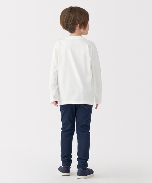 無印良品（ムジルシリョウヒン）の「キッズ　天竺編みクルーネック長袖Ｔシャツ　無地（Tシャツ/カットソー・キッズ・サックスブルー/ブラック/ライトグリーン/ライトオレンジ系/オフホワイト・140/130/120）」の16枚目の写真