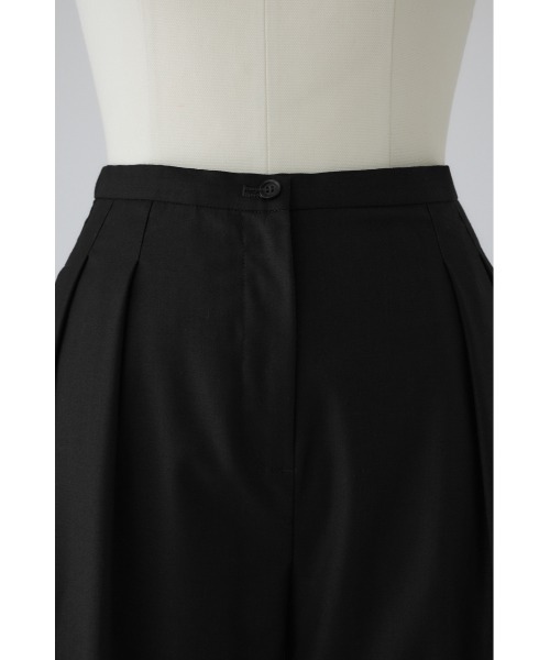 RIM.ARK（リムアーク）の「Two tuck straight PT ツ―タックストレートパンツ（スラックス・レディース・チャコールグレー/ライトベージュ/ブラック・36/38）」の9枚目の写真