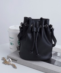 【MAGASIN DE MODE Chou Chou】エコレザーミニドローストリングバッグ ショルダーバッグ 　巾着バッグ　SNB