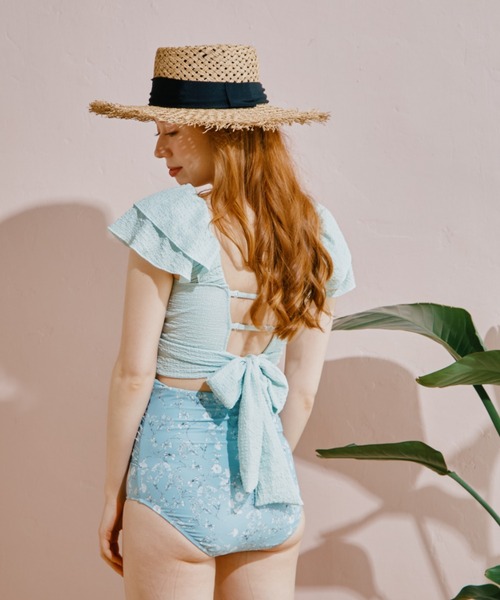 軽い着け心地でしっかり盛れる【楽盛り水着】 ショルダーフリル 7S 9M