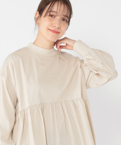 studio CLIP(スタディオクリップ)の「リブモック切り替えフレアブラウス(シャツ/ブラウス・レディース・オフホワイト/オリーブ/ライトグレー・FREE)」の1枚目の写真